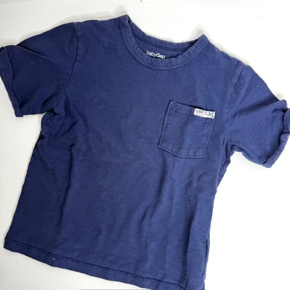 Baby Gap Navy Blue T-Shirt - Size 4 (Boy)